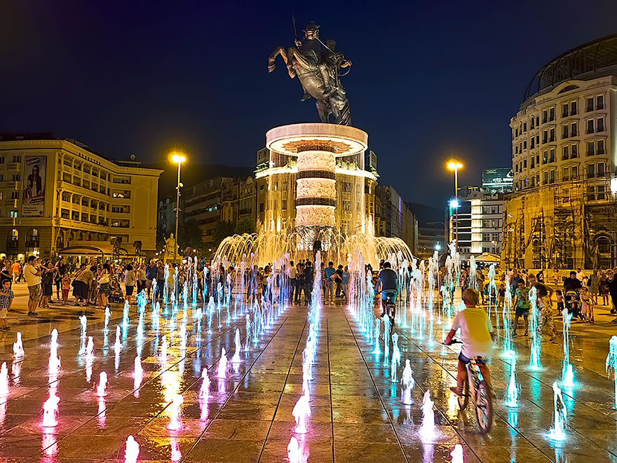 Alexander the Great Fountain, Skopje, 2011