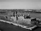 Ellis Island, 1892